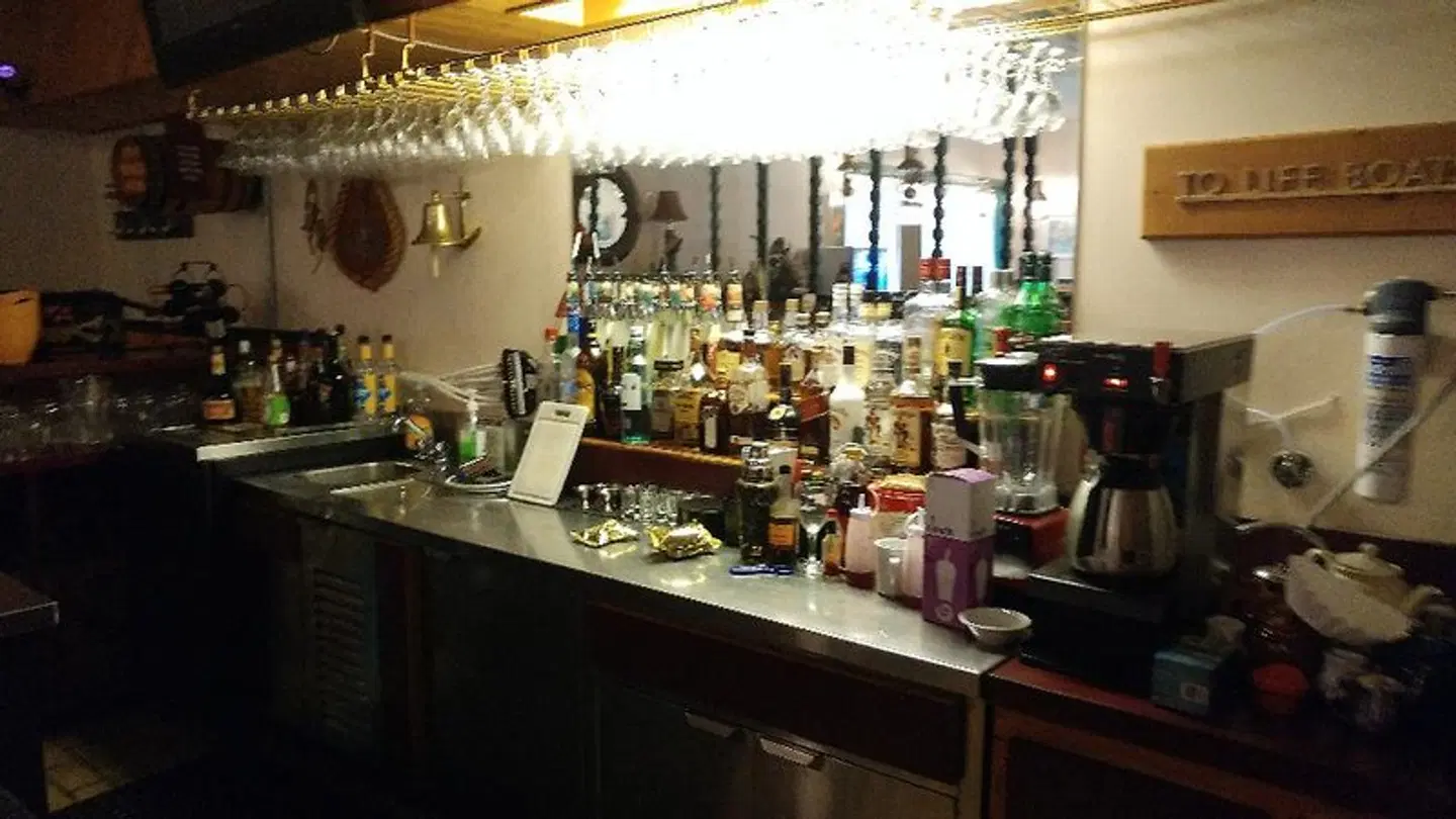 Quality Inn & Suites 1000 Islands Restaurant