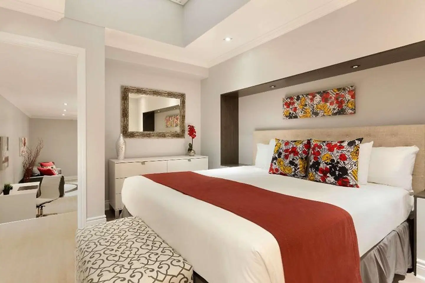 Travelodge by Wyndham Hotel & Convention Centre Quebec ROOM_EXAMPLE