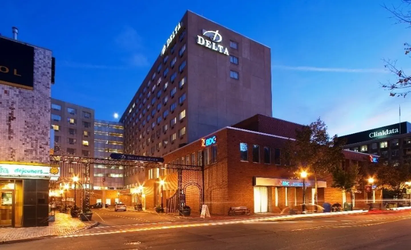 Delta Hotels by Marriott Beausejour EXTERIOR