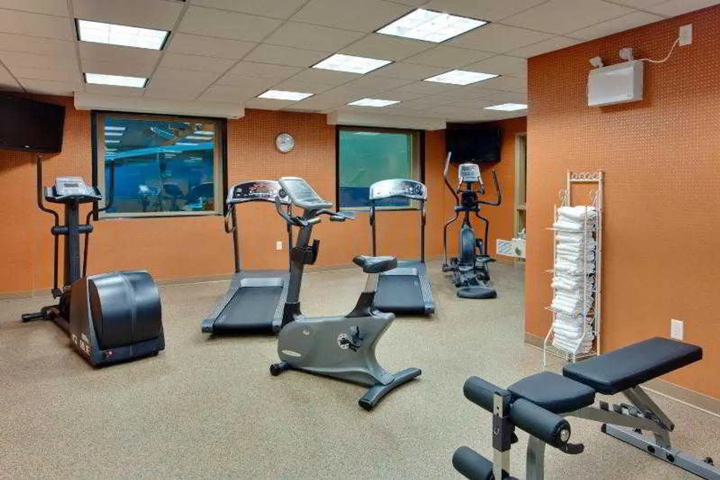 The Kanata Kelowna Hotel & Conference Centre SPORTS_AND_LEISURE