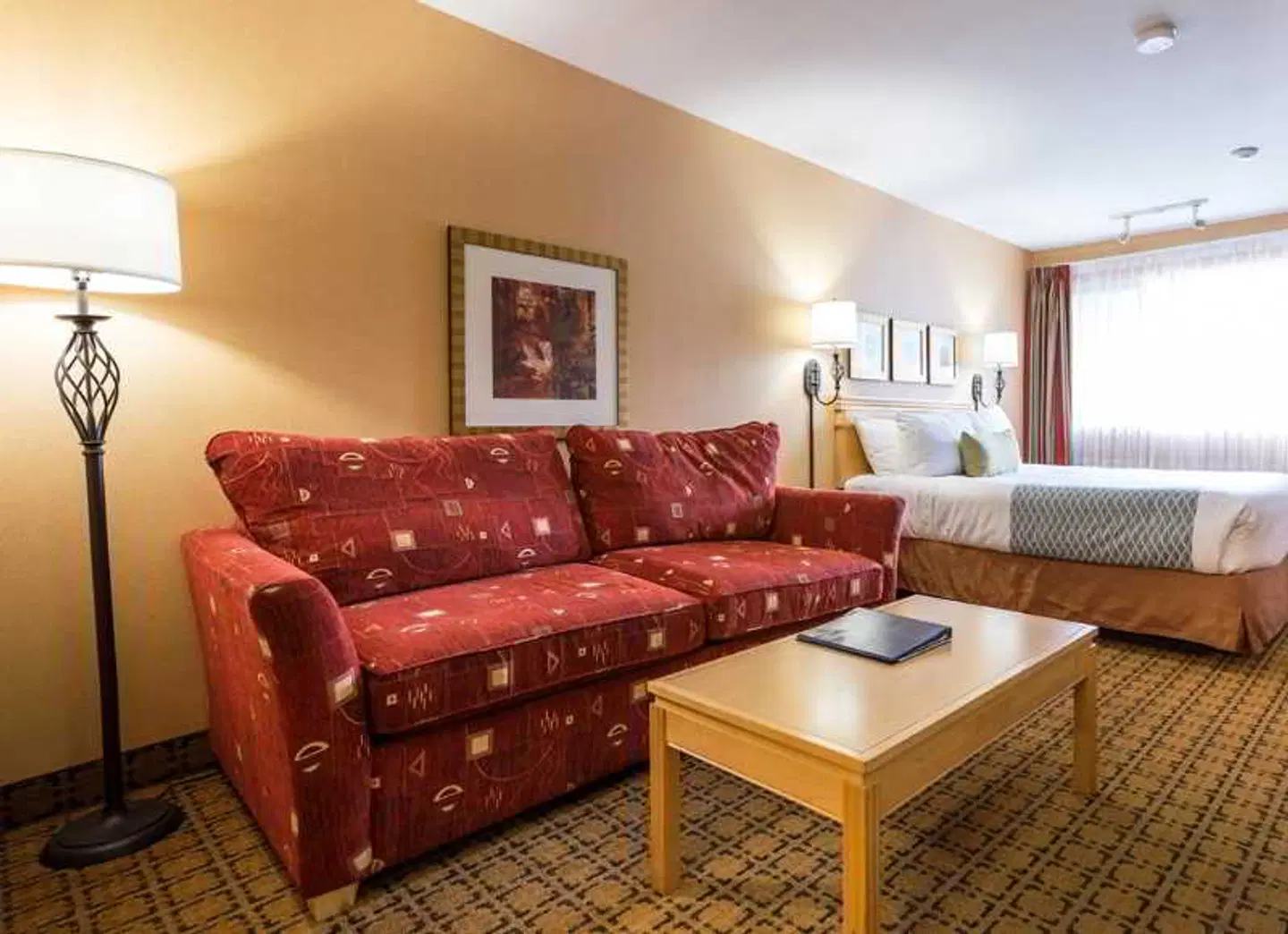 Accent Inns Kelowna ROOM_EXAMPLE