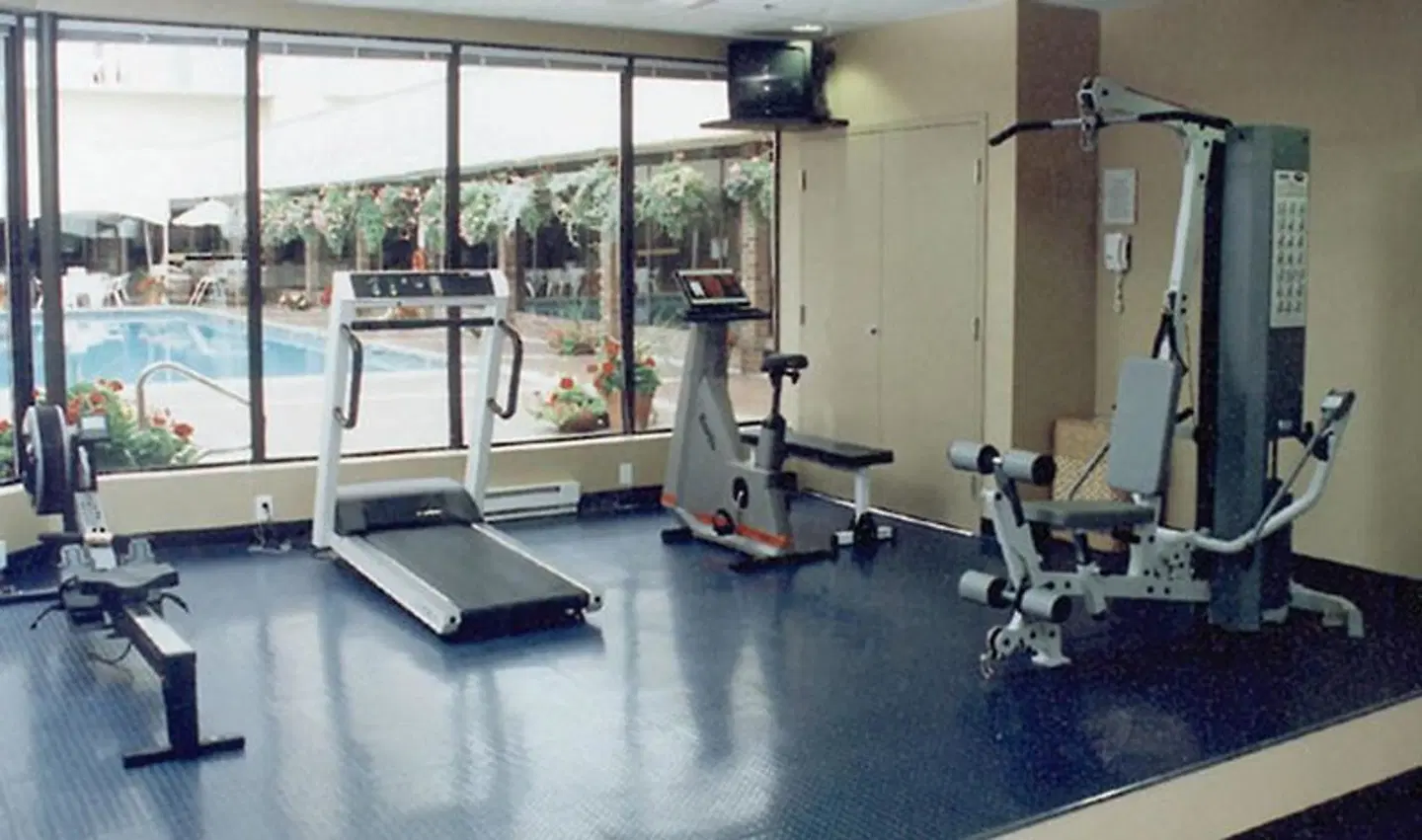 Coast Capri Hotel SPORTS_AND_LEISURE