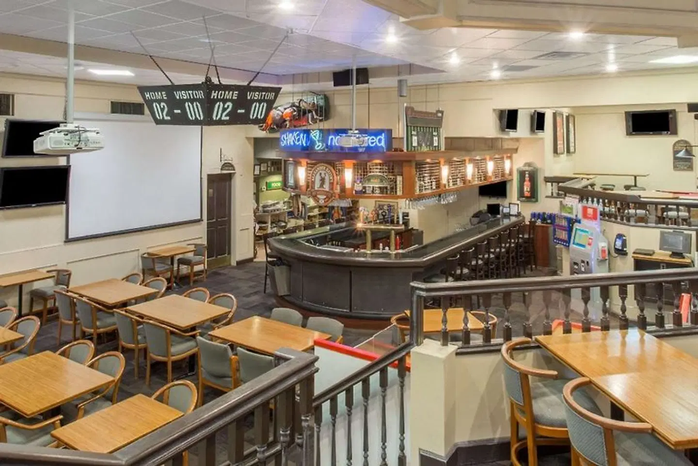 Ramada Hotel and Conference Centre Kelowna Restaurant