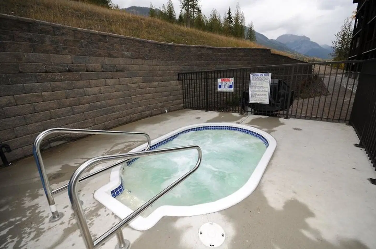 Palliser Lodge HEALTH_BEAUTY