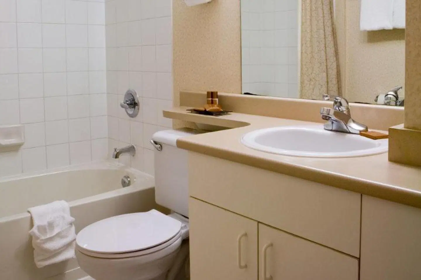 Sandman Hotel Penticton Badezimmer