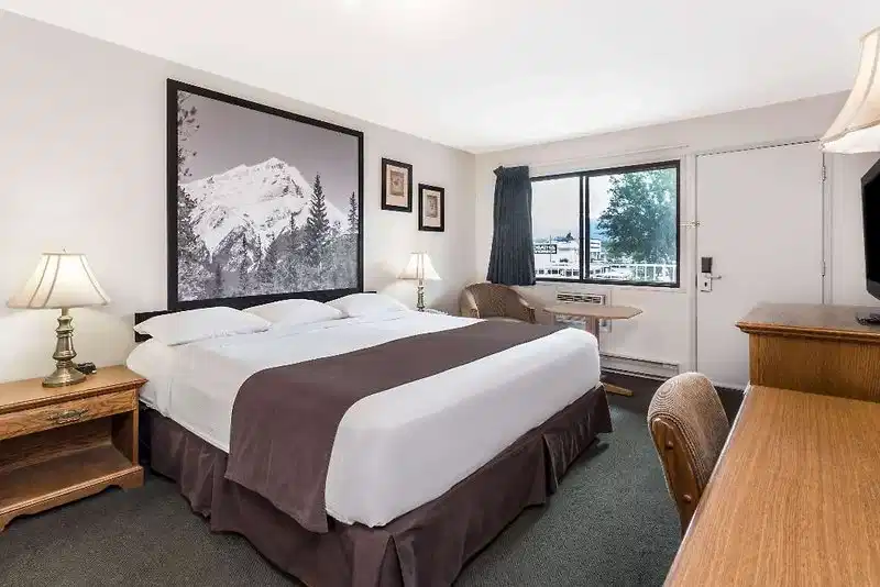 Super 8 by Wyndham Kelowna BC – Hotelfoto