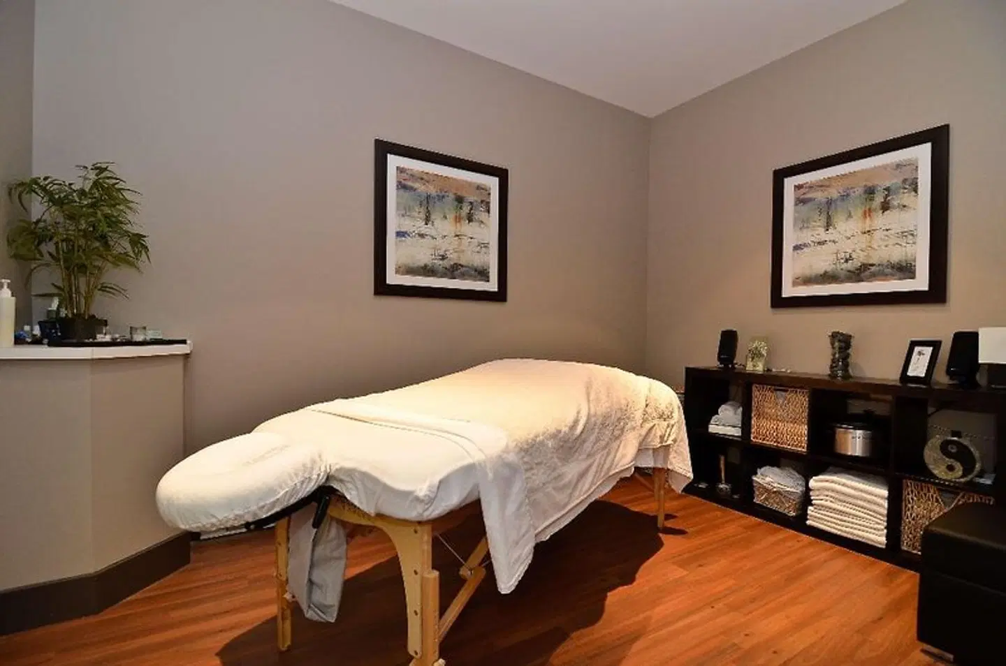 Best Western Plus Revelstoke ROOM_EXAMPLE
