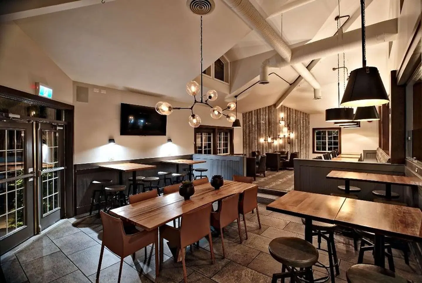 Ramada Inn & Suites Penticton Restaurant