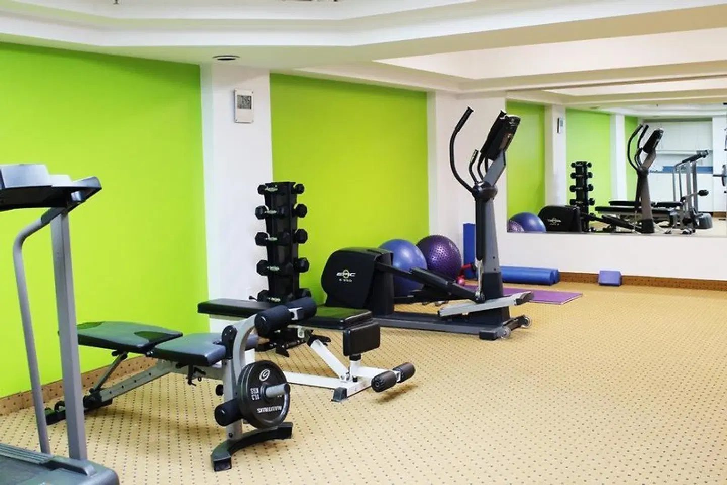 Lelux Hotel SPORTS_AND_LEISURE