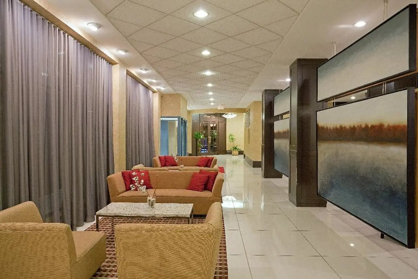 Crowne Plaza Montreal Airport LOUNGE_LOBBY