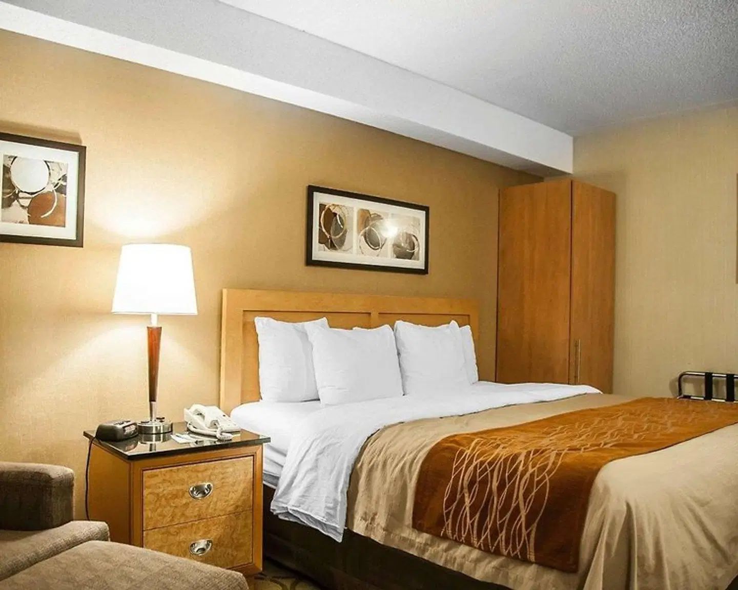 Comfort Inn Laval ROOM_EXAMPLE