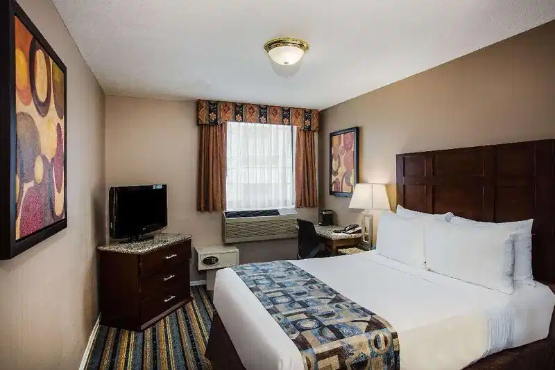 Ramada by Wyndham Vancouver Downtown – Hotelfoto