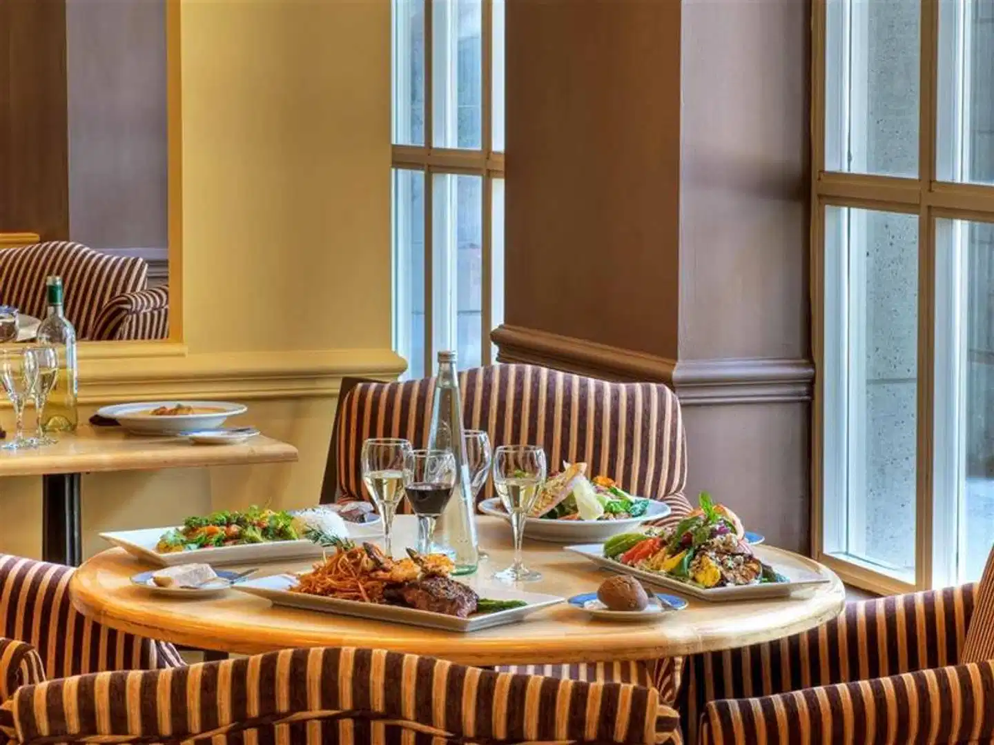 Novotel Toronto Centre Restaurant
