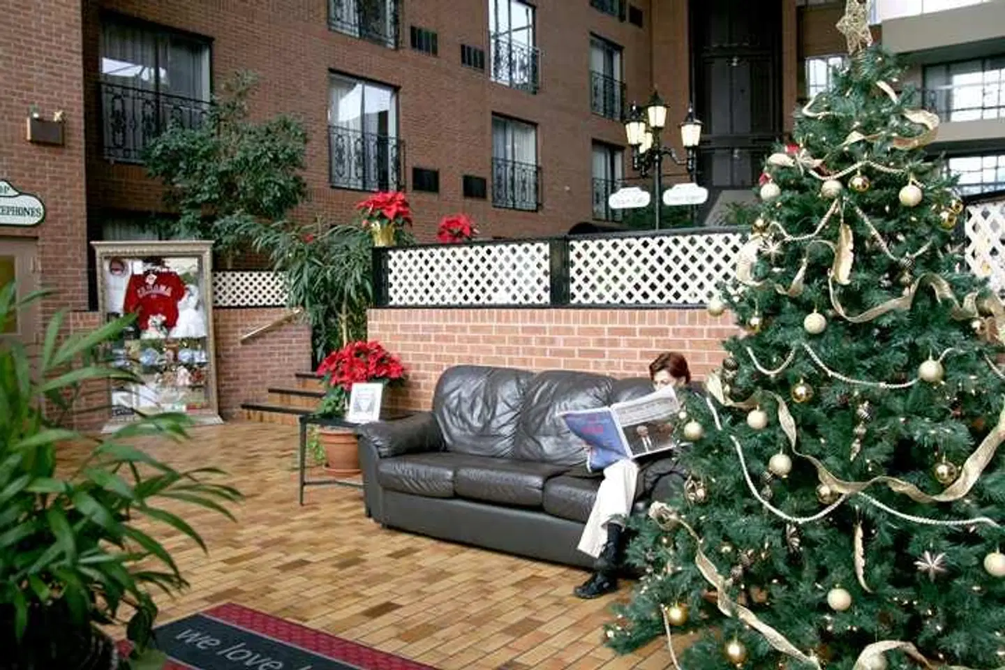 Clifton Victoria Inn at the Falls LOUNGE_LOBBY