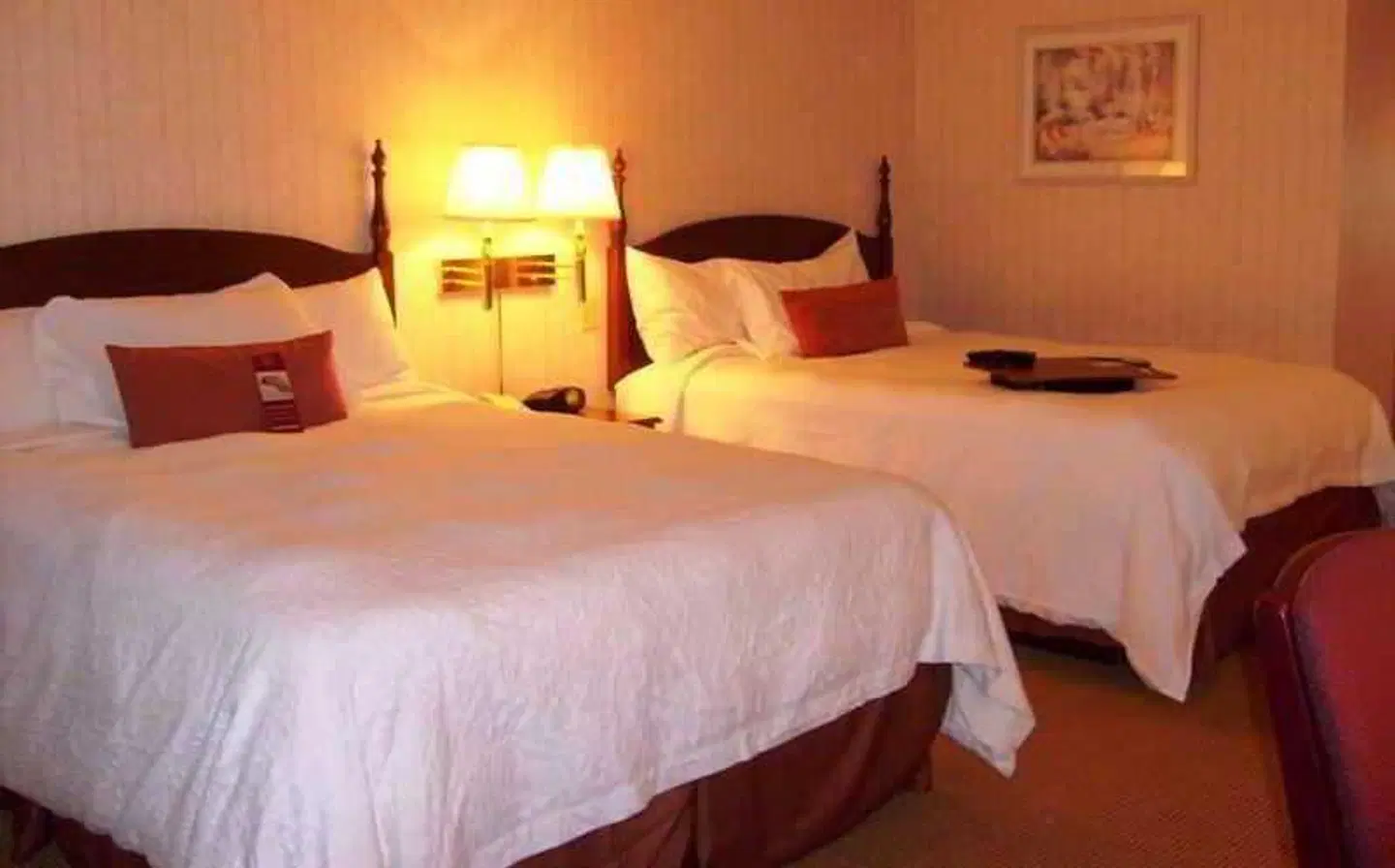 Clifton Victoria Inn at the Falls ROOM_EXAMPLE