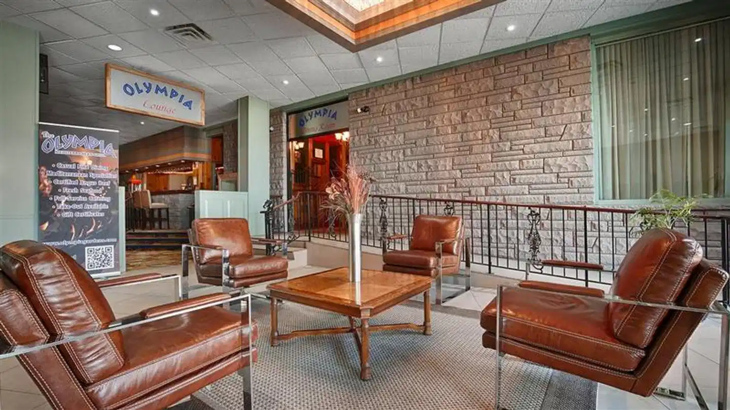 Quality Inn & Conference Centre Lobby