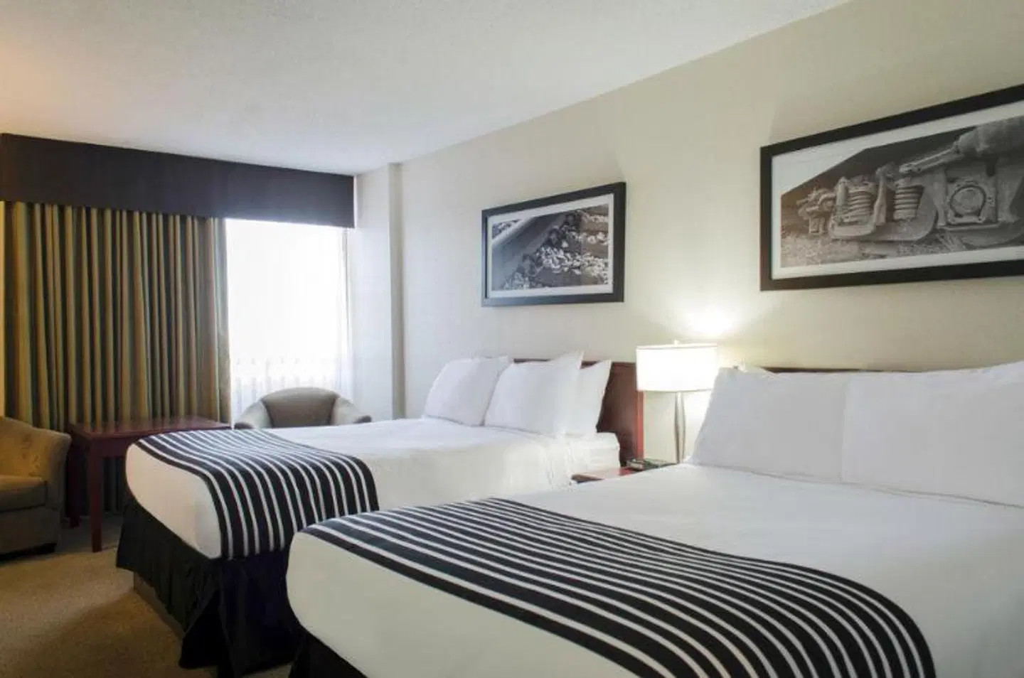 Sandman Hotel Lethbridge ROOM_EXAMPLE