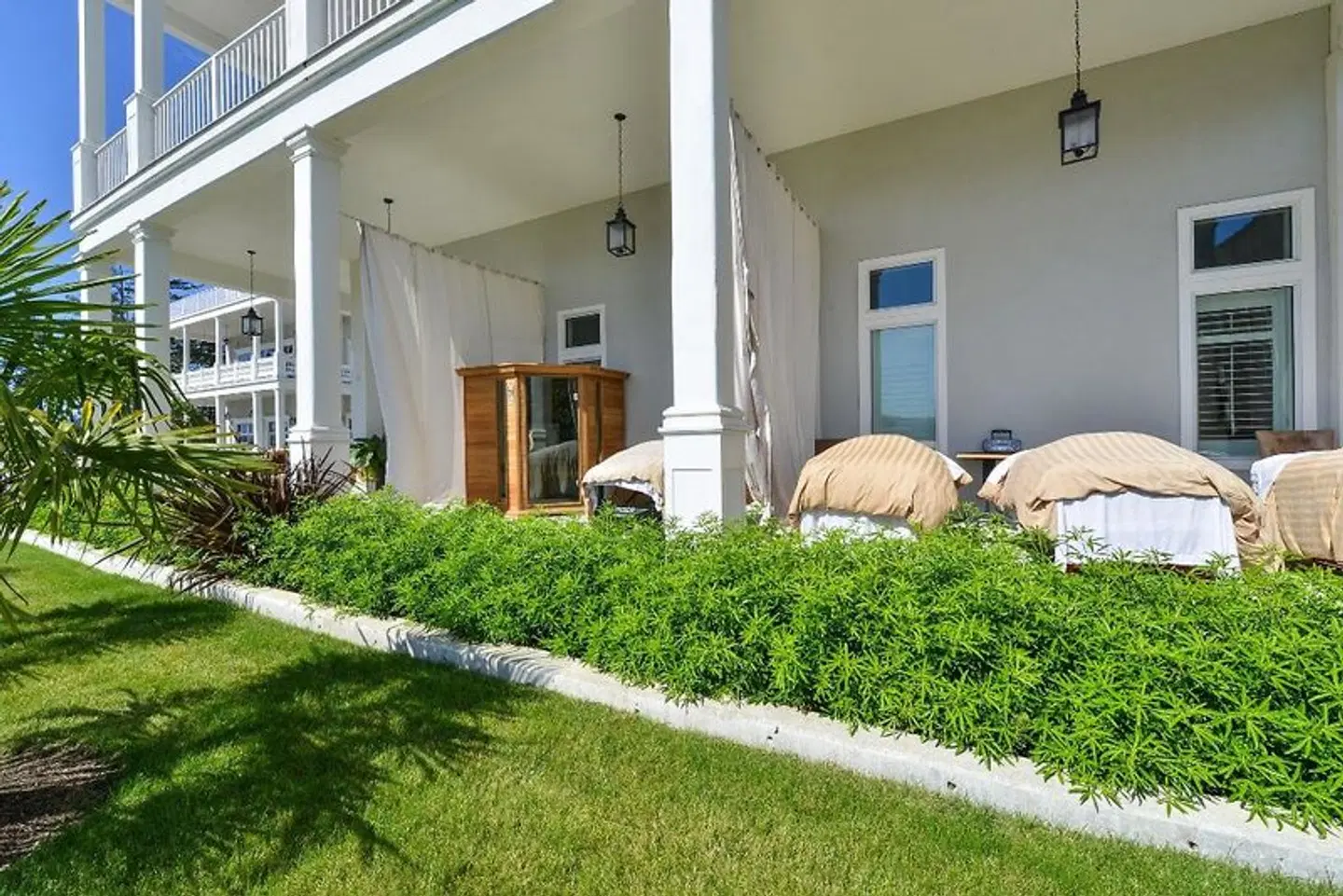 Best Western Premier Prestige Oceanfront Resort EXTERIOR