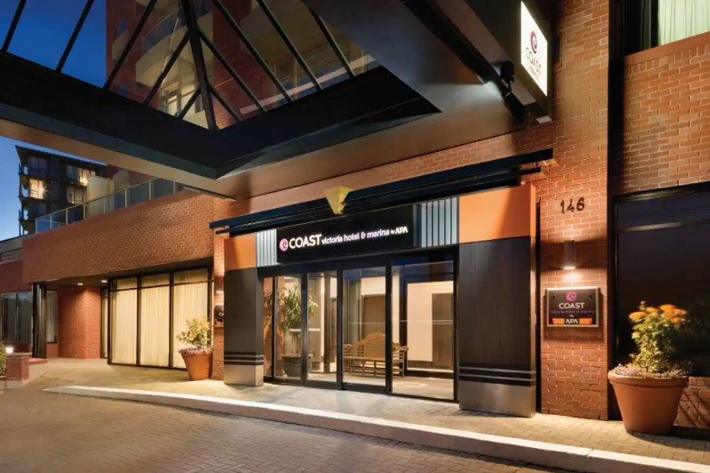 Coast Victoria Hotel & Marina by APA Aussenansicht