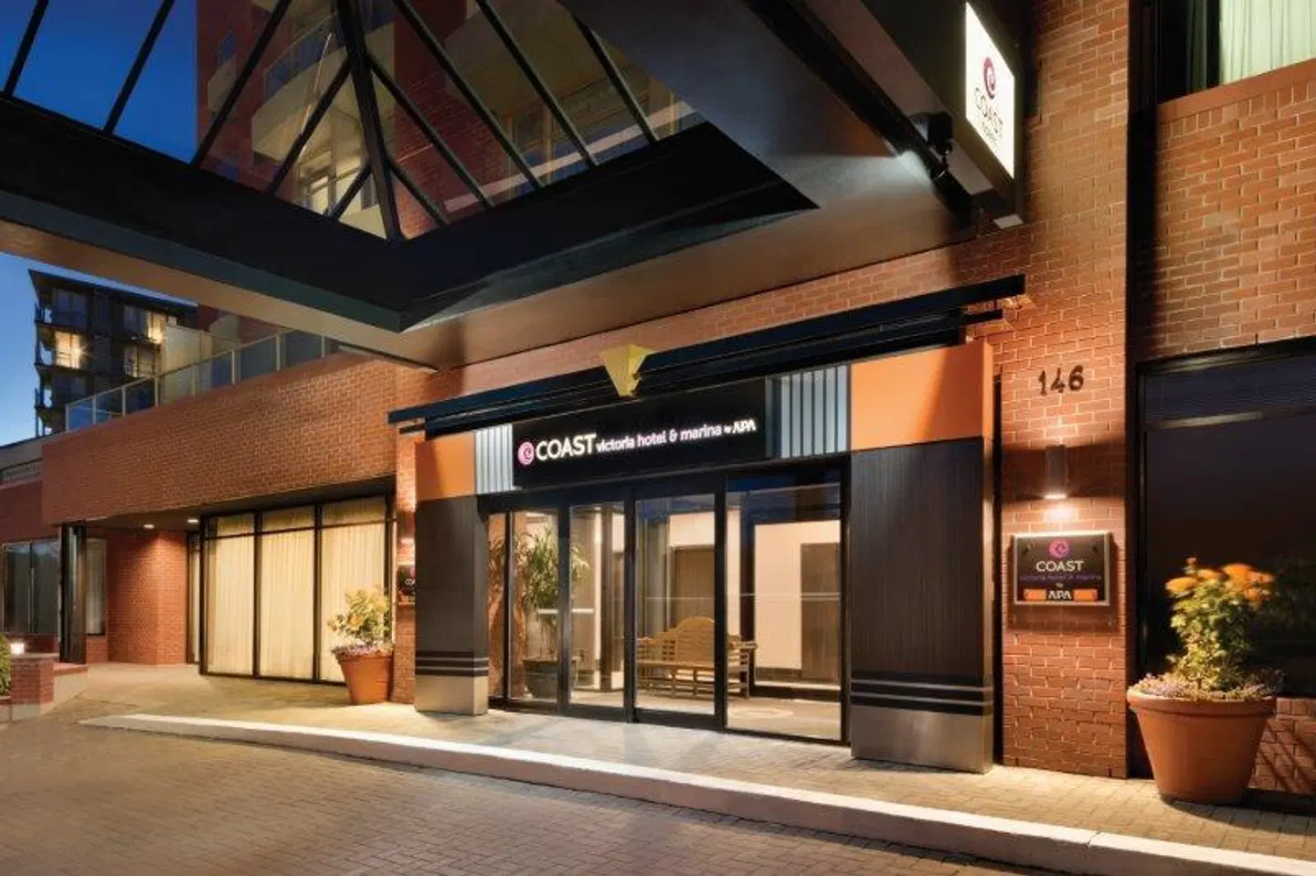 Coast Victoria Hotel & Marina by APA EXTERIOR