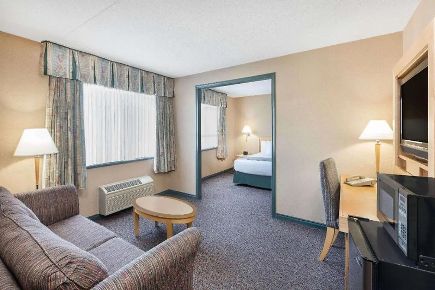 Ramada Hotel Prince George ROOM_EXAMPLE