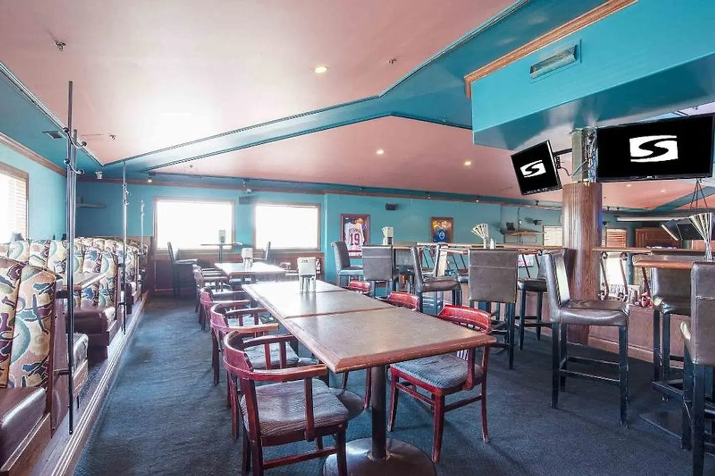 Sandman Hotel Quesnel Bar