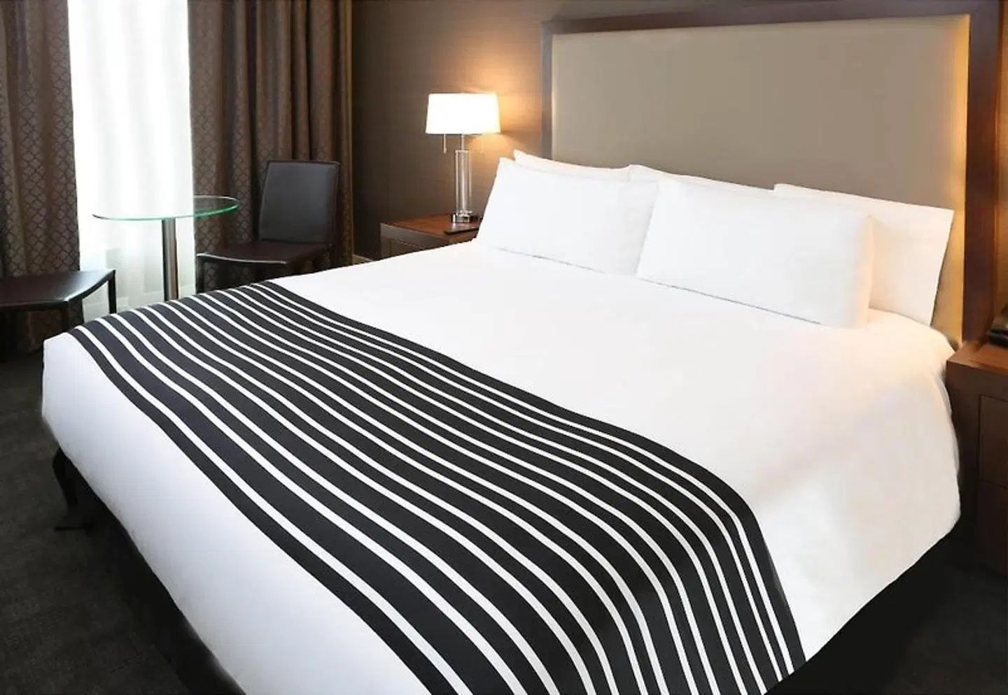 Sandman Hotel Abbotsford Airport ROOM_EXAMPLE