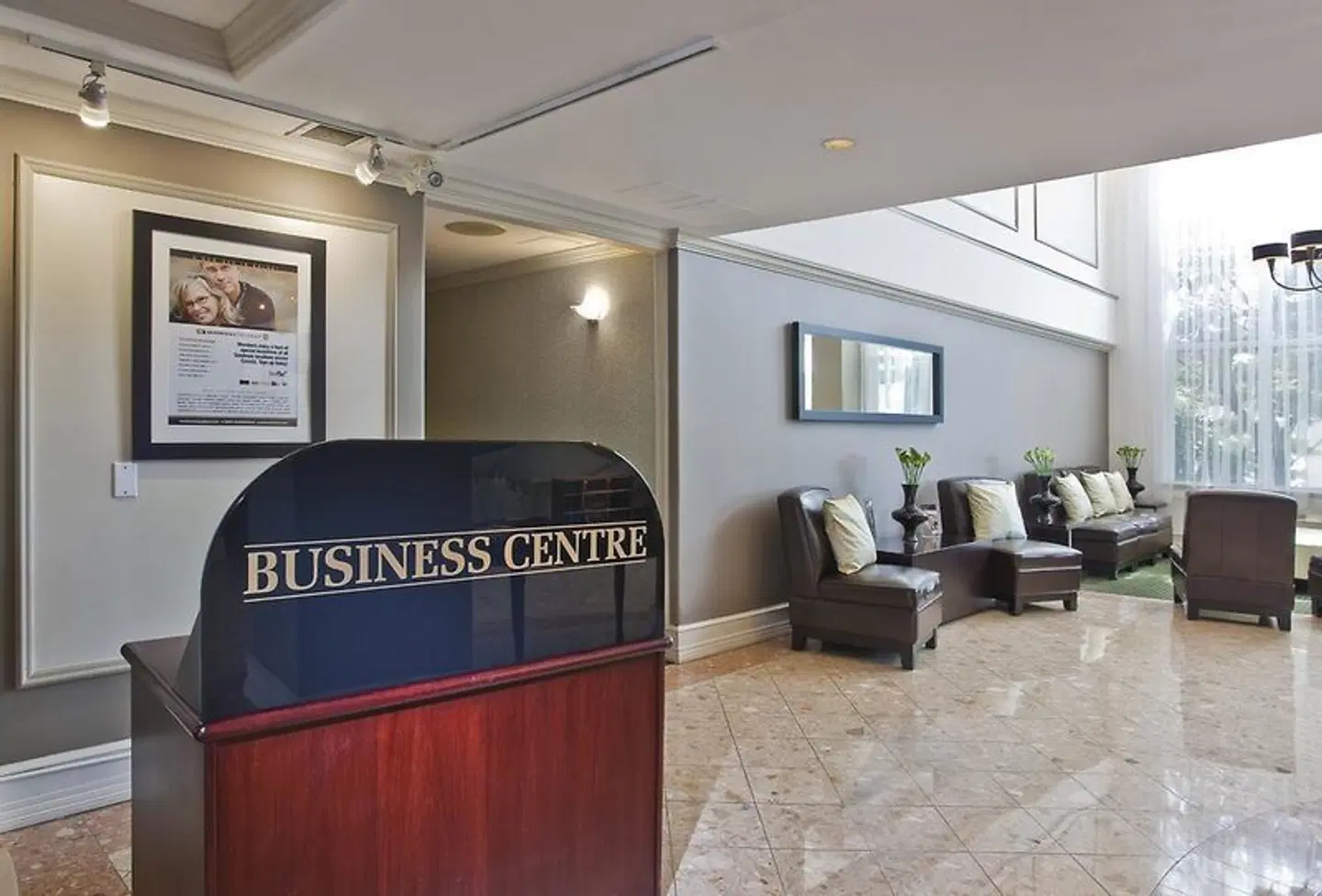 Sandman Hotel Langley LOUNGE_LOBBY