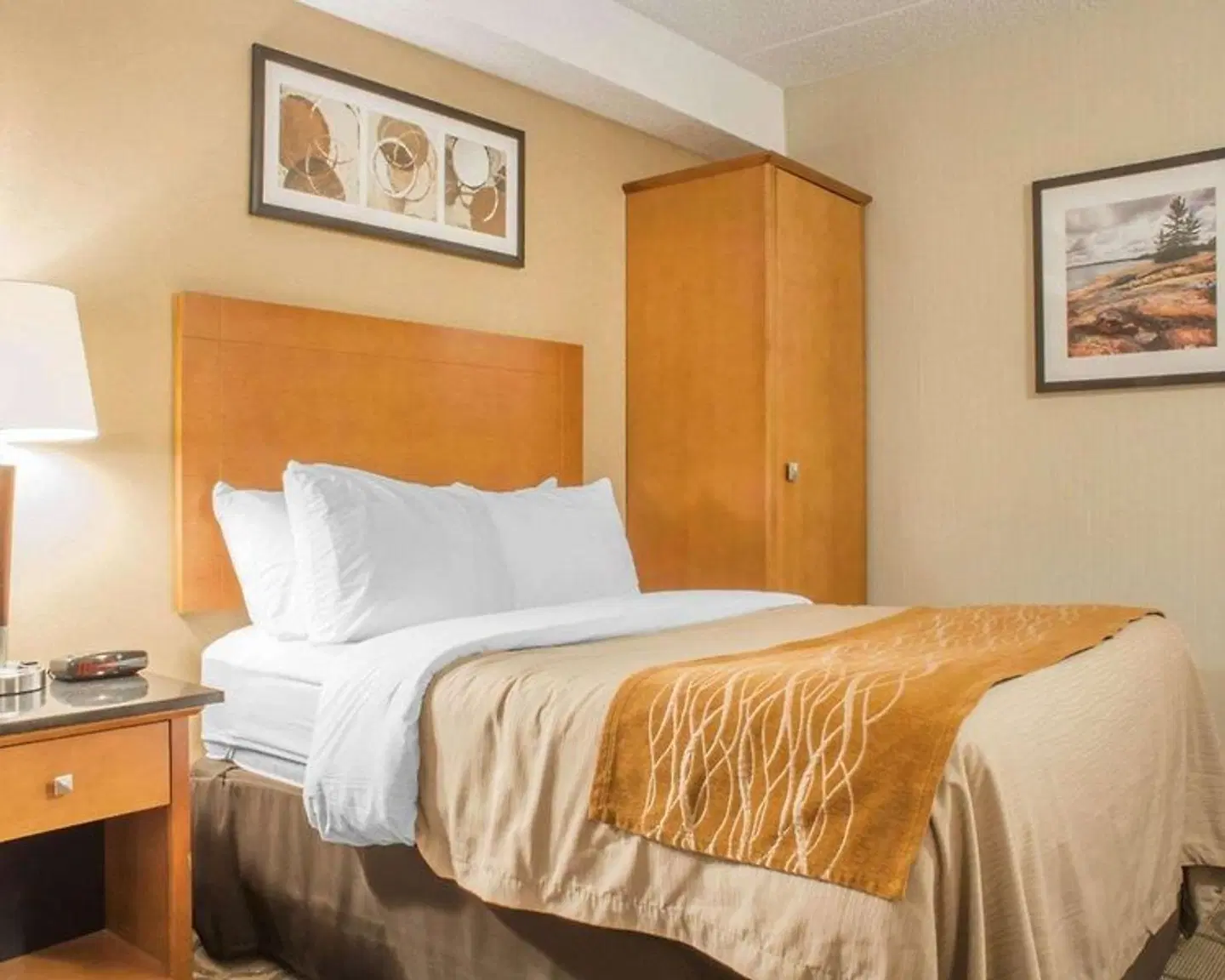 Comfort Inn Parry Sound ROOM_EXAMPLE