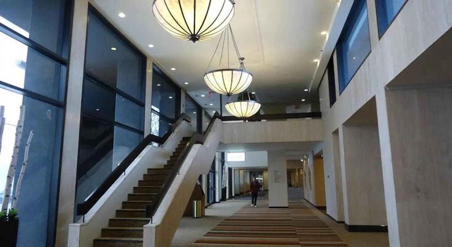 Delta Hotels by Marriott Toronto Airport & Conference Centre LOUNGE_LOBBY