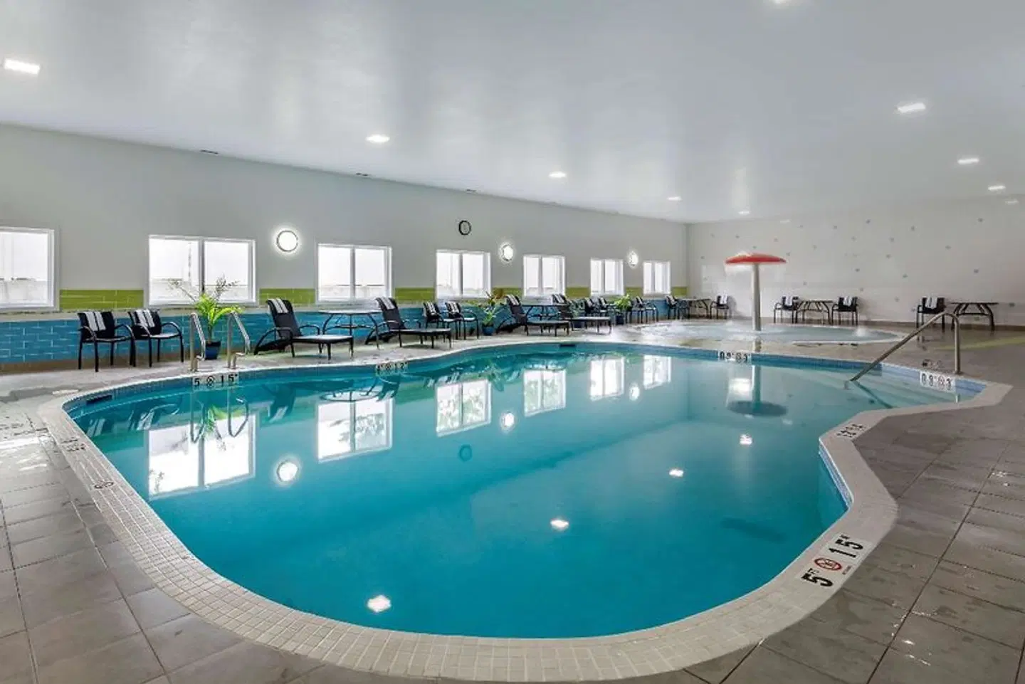 Hampton Inn & Suites by Hilton Edmonton/West HEALTH_BEAUTY