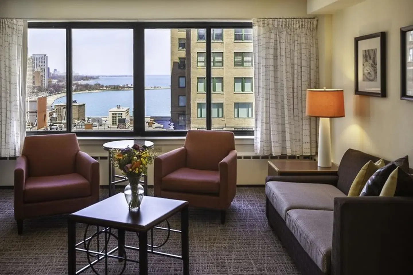 Sonesta ES Suites Chicago Downtown Magnificent Mile - Medical ROOM_EXAMPLE