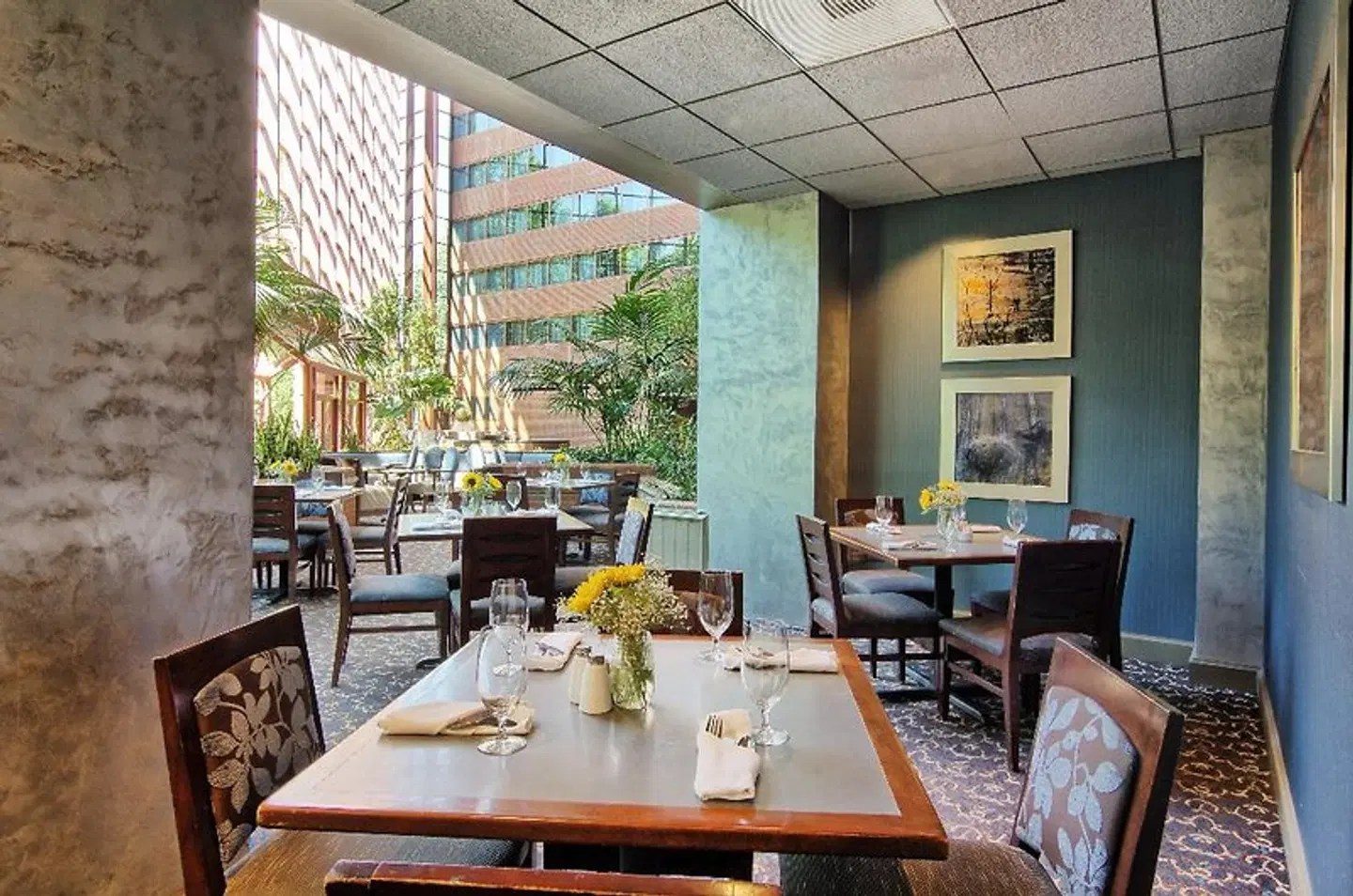 Omni Charlottesville Restaurant