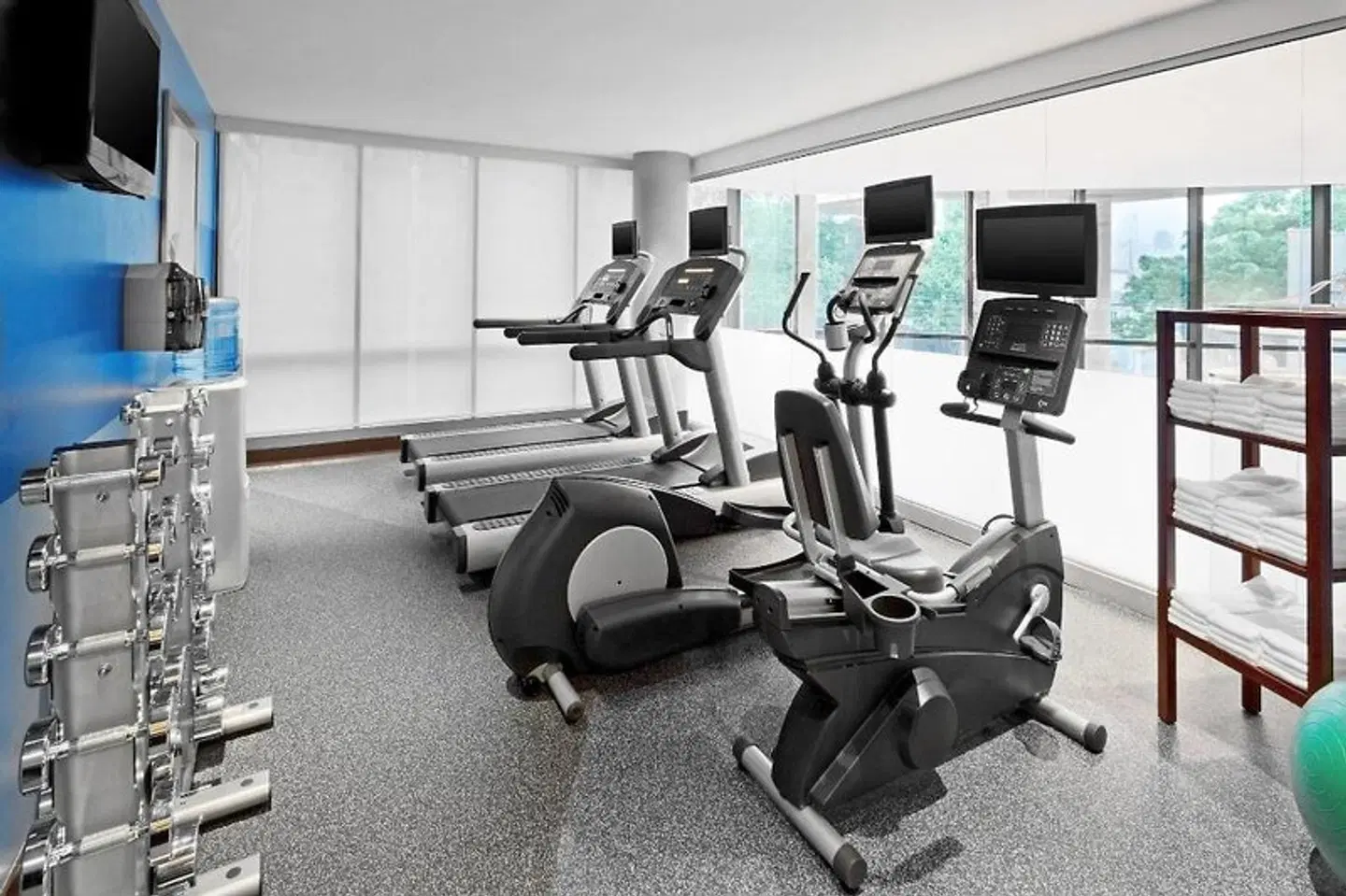 Vista LIC Hotel, BW Premier Collection SPORTS_AND_LEISURE