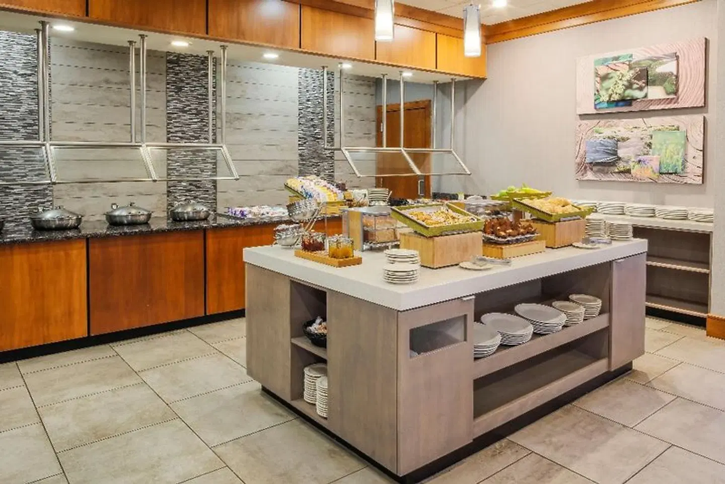 DoubleTree by Hilton Rochester Restaurant