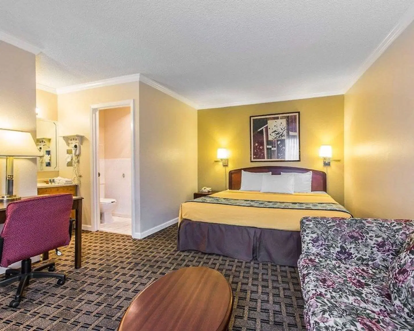 The Lumberjack Hotel ROOM_EXAMPLE