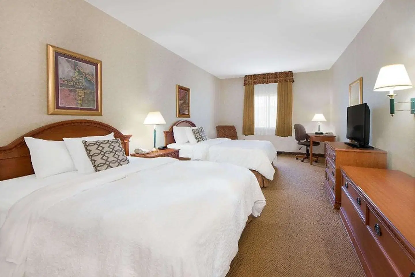 Days Inn & Suites by Wyndham Dumas ROOM_EXAMPLE