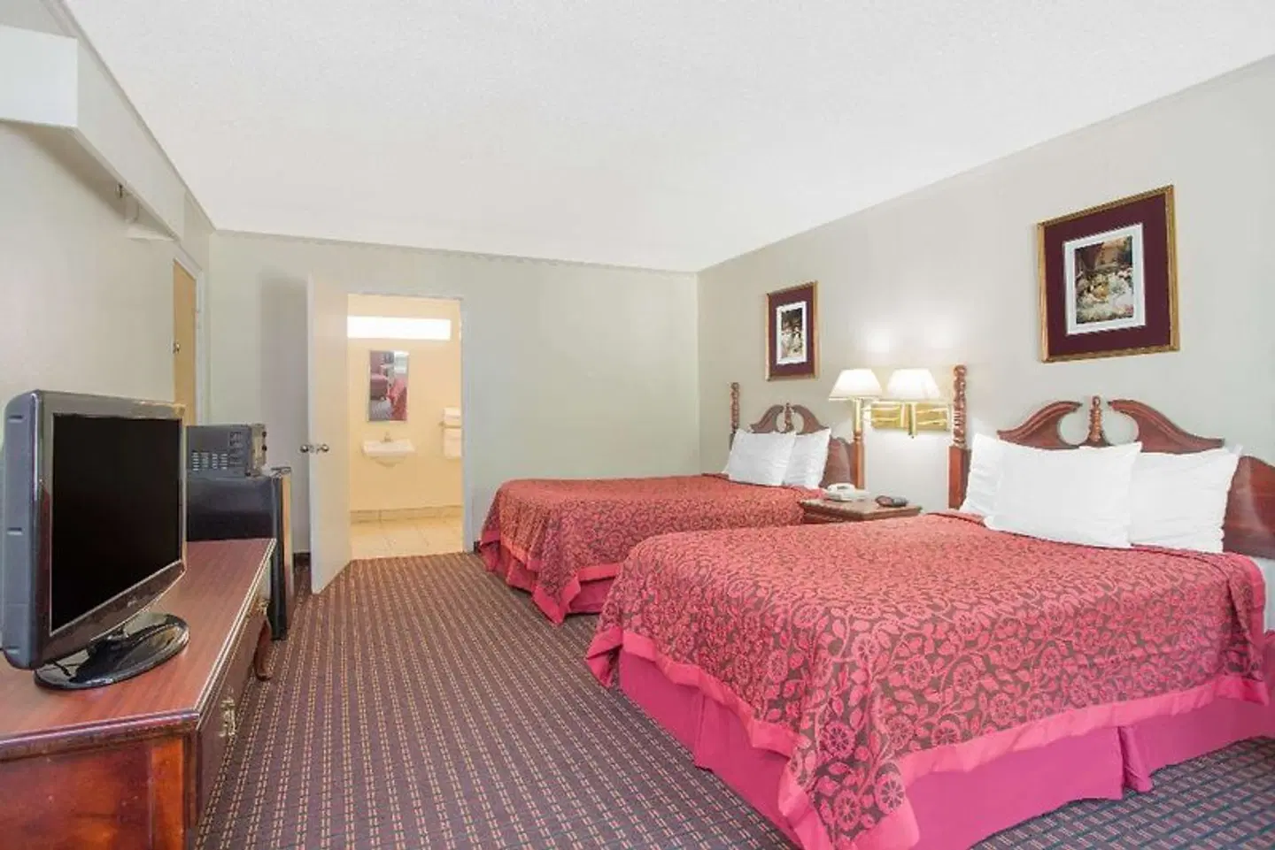Days Inn by Wyndham Milledgeville ROOM_EXAMPLE