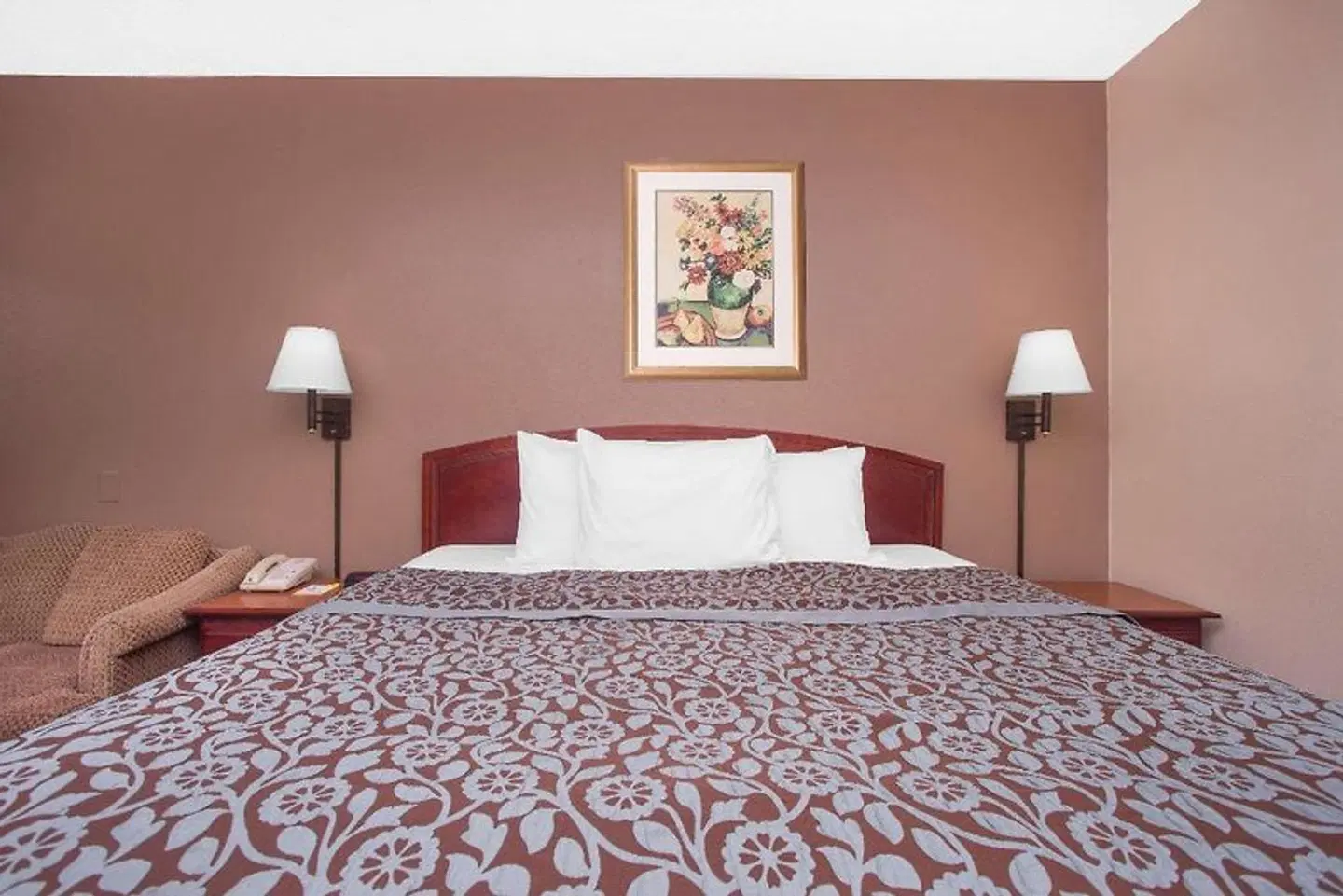Days Inn by Wyndham Dublin GA ROOM_EXAMPLE