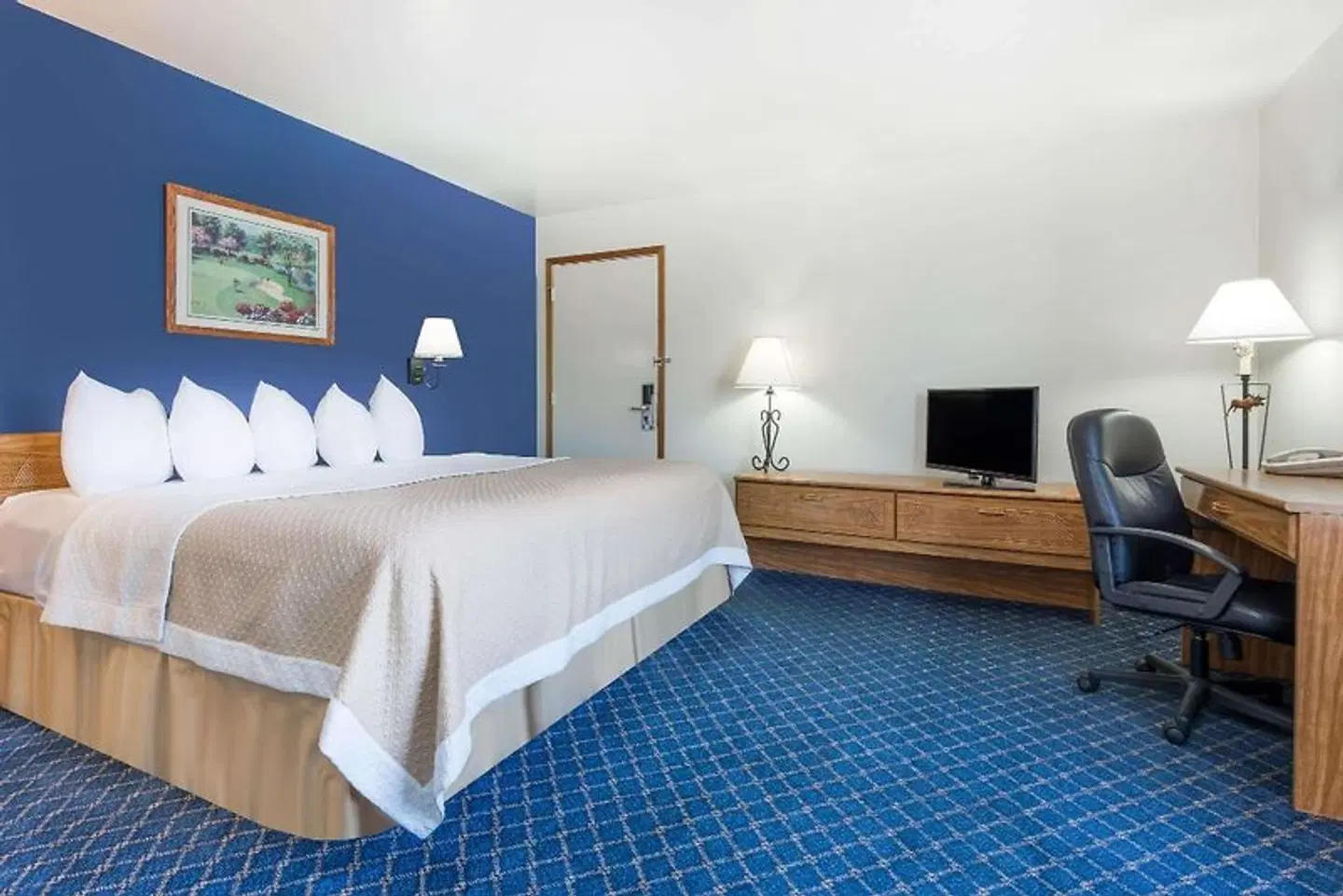 Days Inn by Wyndham Worland ROOM_EXAMPLE