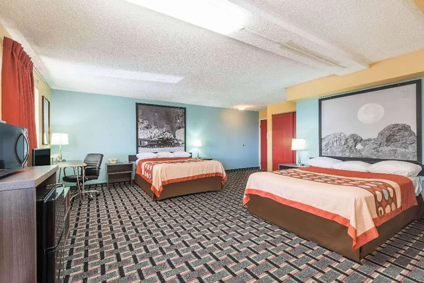 Super 8 by Wyndham Henderson North East Denver ROOM_EXAMPLE