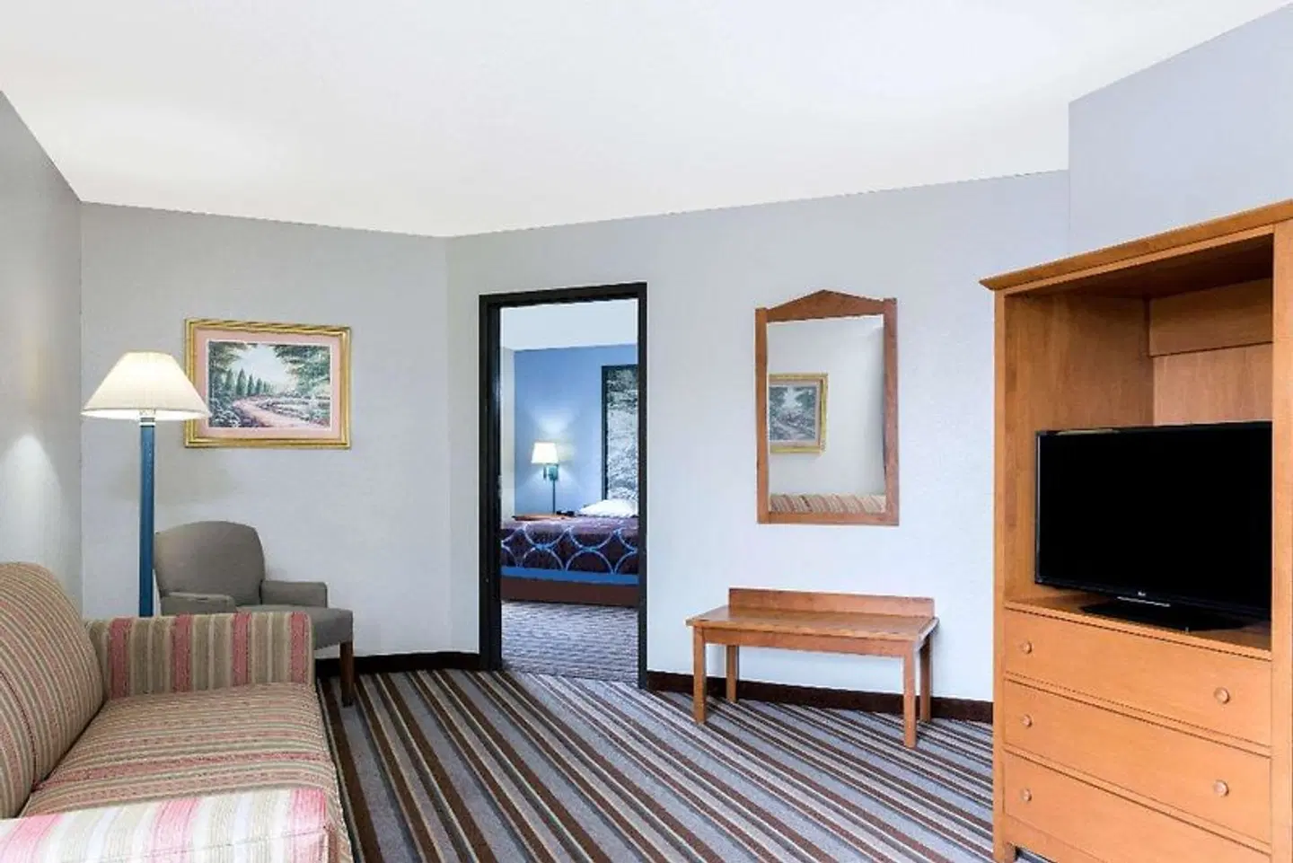 Super 8 by Wyndham Wisconsin Dells ROOM_EXAMPLE