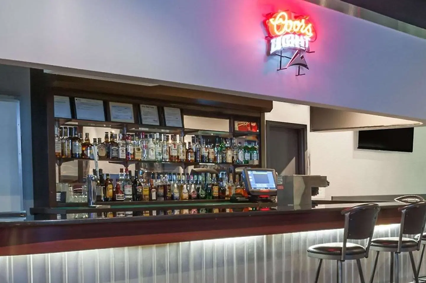 Super 8 by Wyndham Edmonton/West Bar