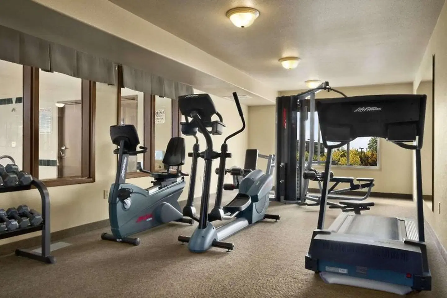 Super 8 by Wyndham Fort St. John BC SPORTS_AND_LEISURE