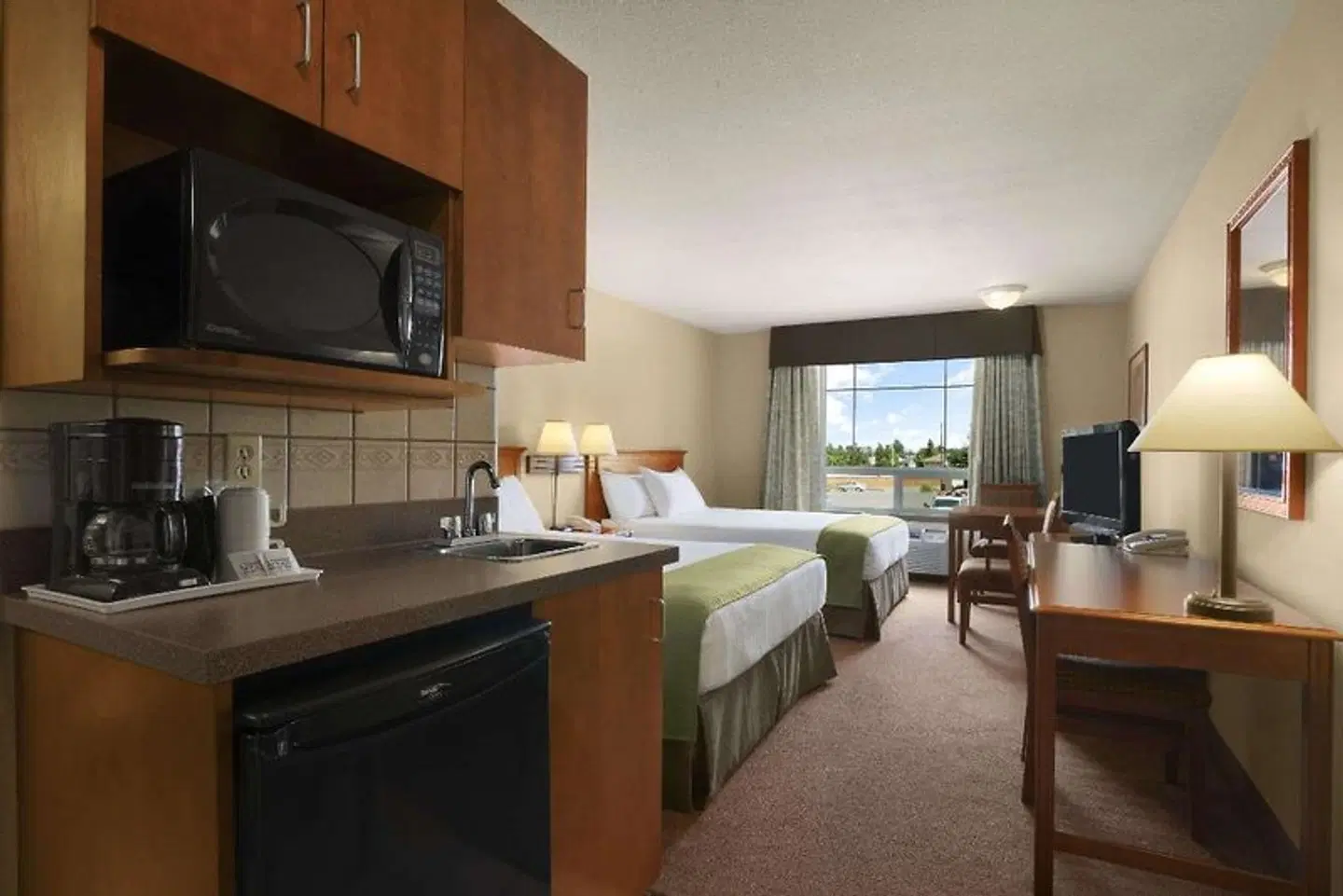 Super 8 by Wyndham Fort St. John BC ROOM_EXAMPLE