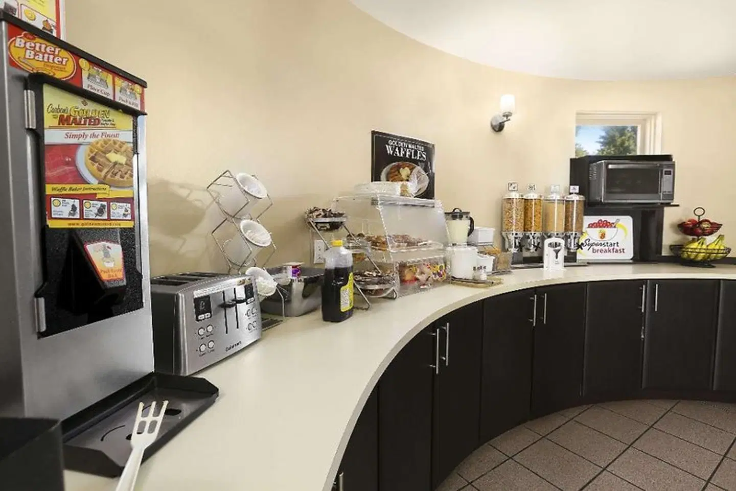 Super 8 by Wyndham North Bay Restaurant