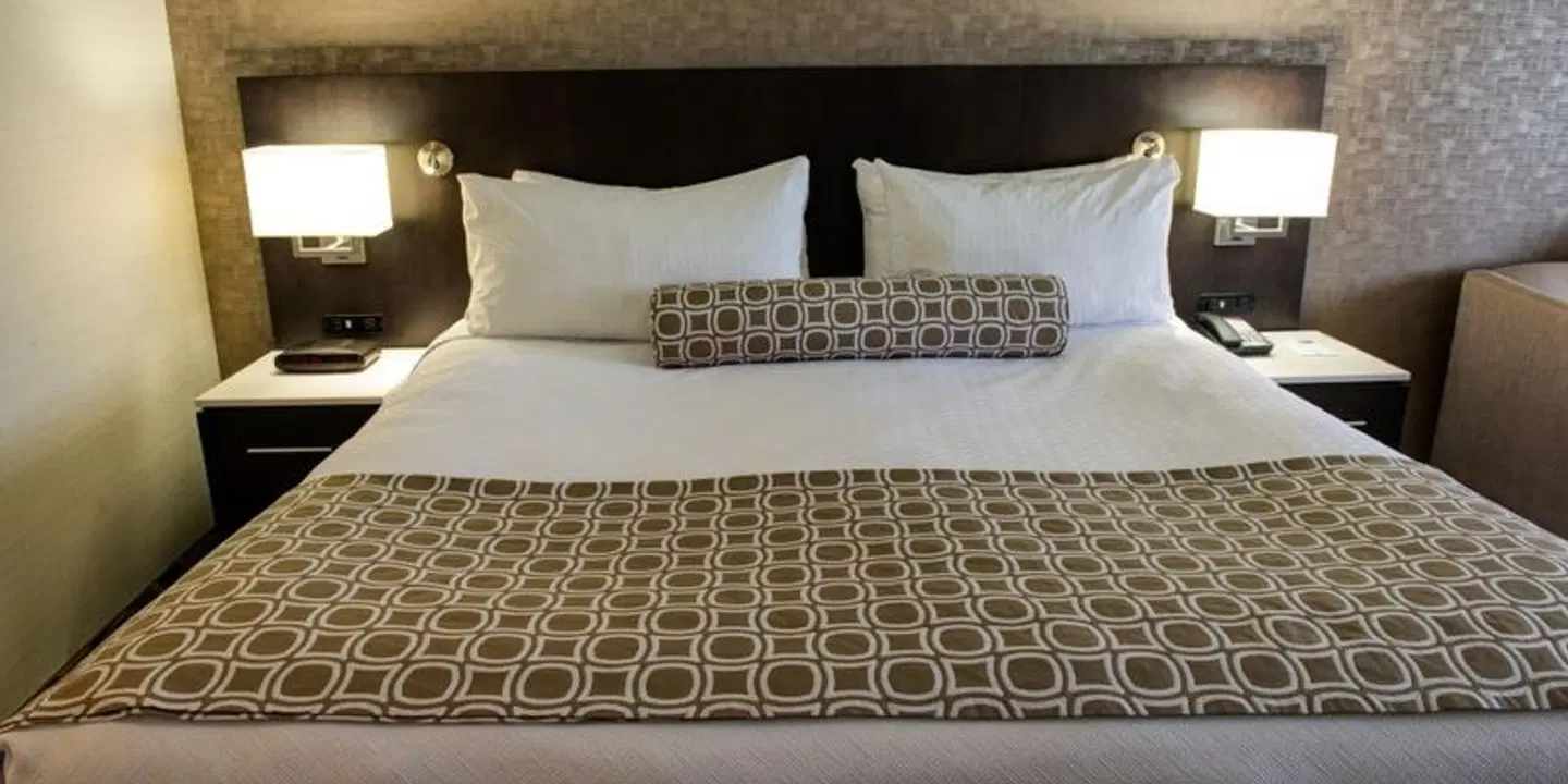 Crowne Plaza Kitchener-Waterloo ROOM_EXAMPLE