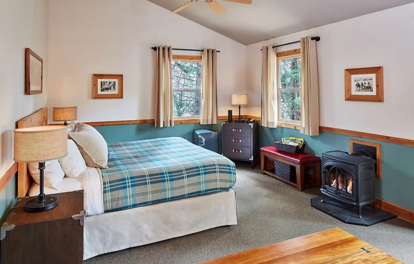 Evergreen Lodge at Yosemite ROOM_EXAMPLE