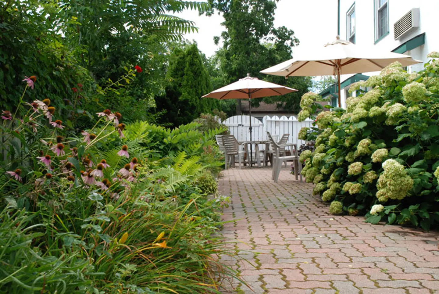 Moffat Inn Garten