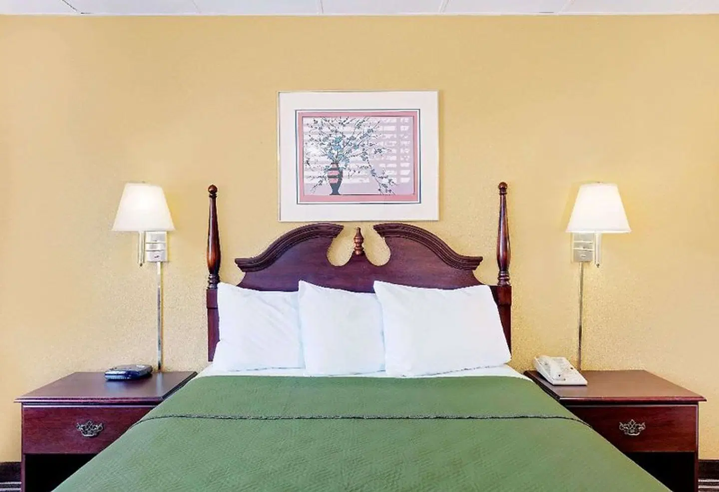 Travelodge by Wyndham Chambersburg ROOM_EXAMPLE
